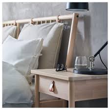 Ikea BJÖRKSNÄS Nattduksbord i Björk