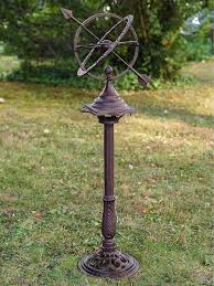 Antik Solur i Järn - Nostalgisk Trädgårdsdekoration 112 cm